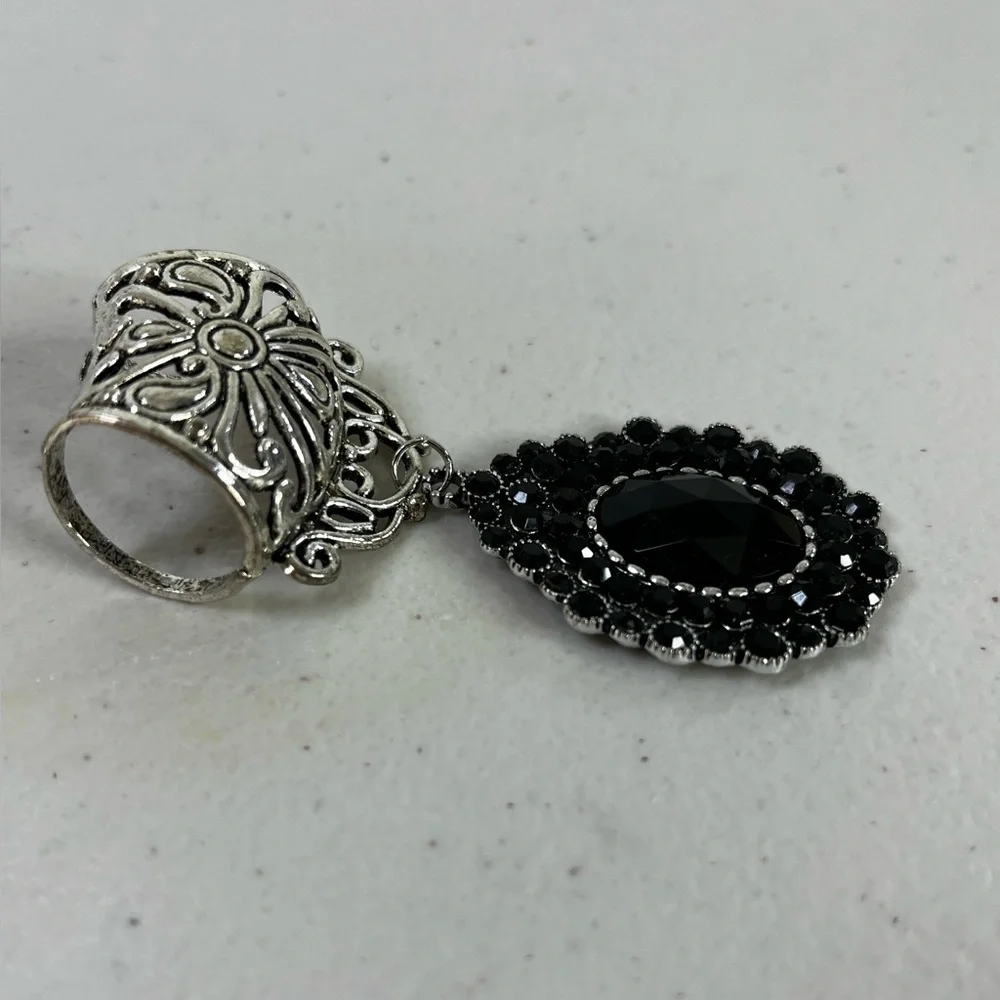 Elegant Silver toned scarf slide/bail  with Black Pendant - scarf jewelry NWOT
